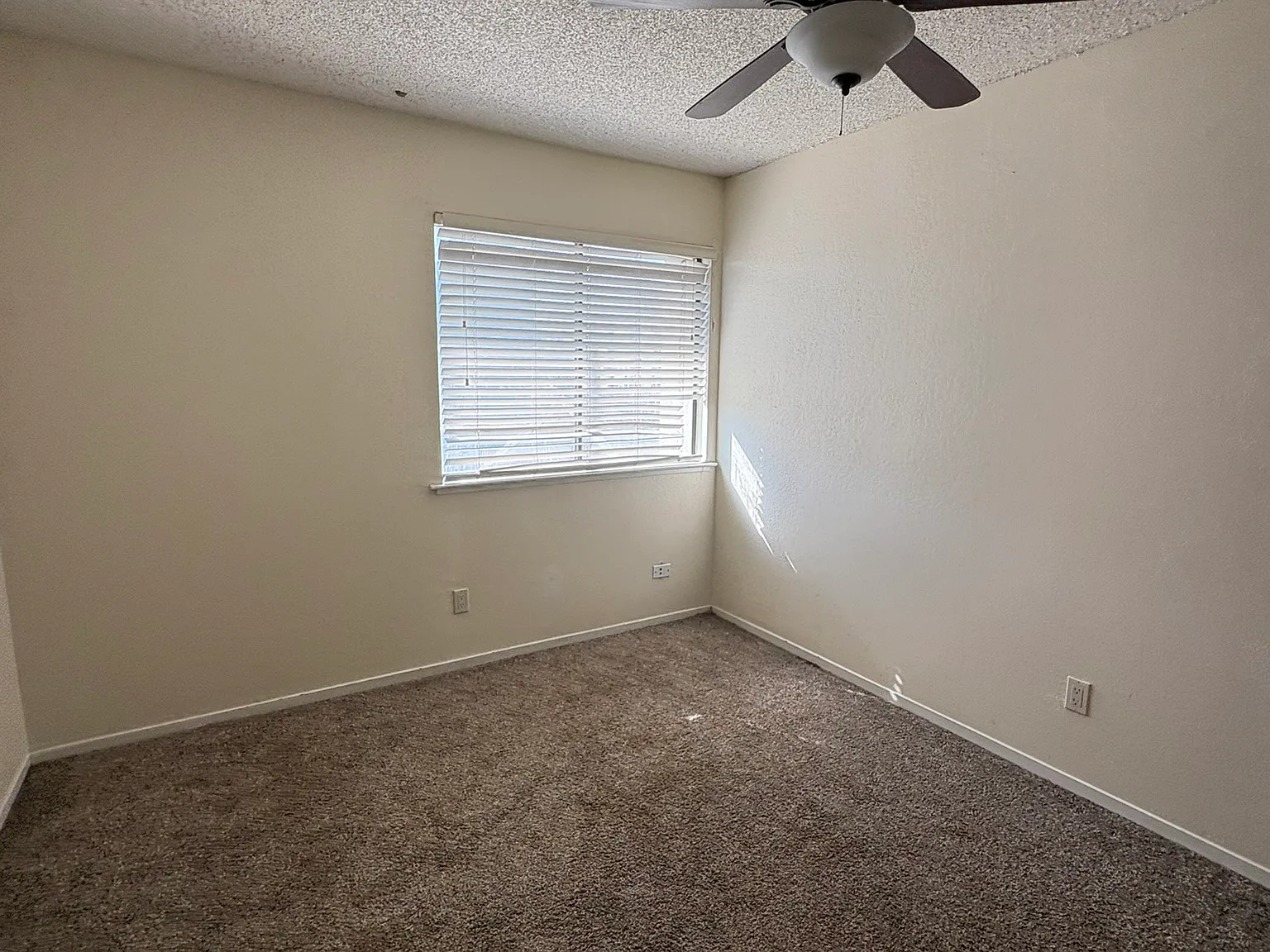 4747 North Woodrow Avenue #140 - 1 — Photo 4