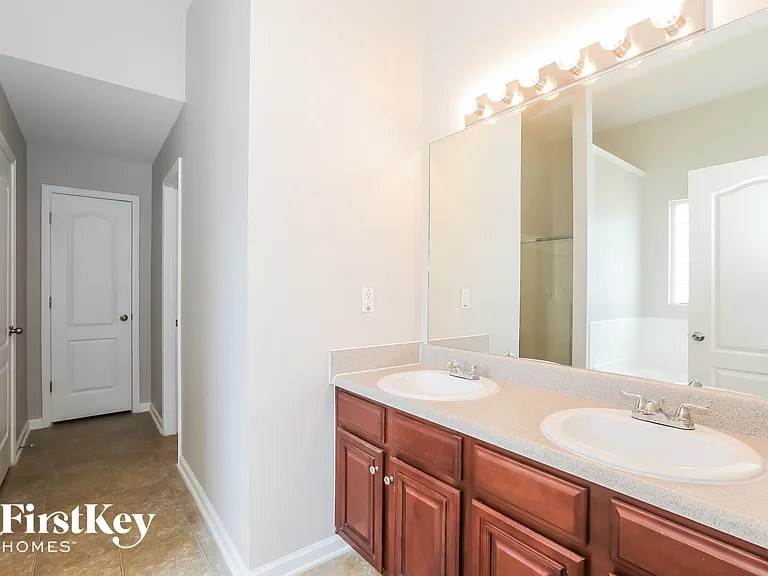 7007 Annie Walk — Photo 13
