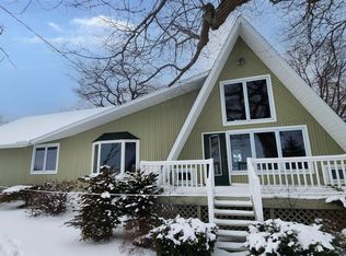 1170 Forest St, East Tawas, MI 48730