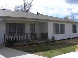 9575 Riggs St, Beaumont, TX 77707