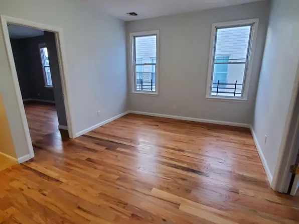 37 Tichenor Ter, Irvington, NJ 07111