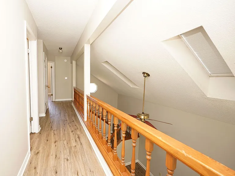 1613 Mariah Way E — Photo 22