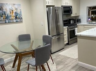 770 Chestnut St APT 4, San Carlos, CA 94070