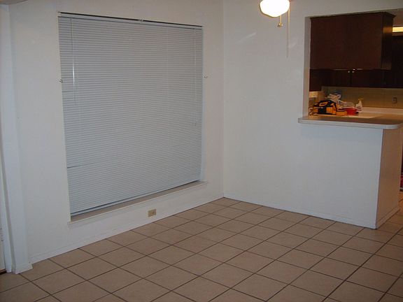 Spacious dining room to enjoy sharing dinner over.