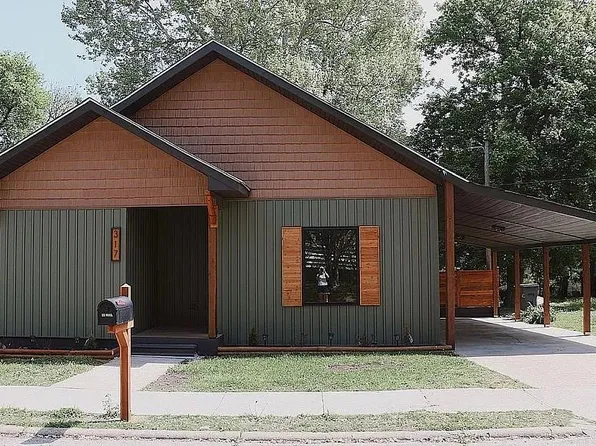 317 N 4th St, Paragould, AR 72450