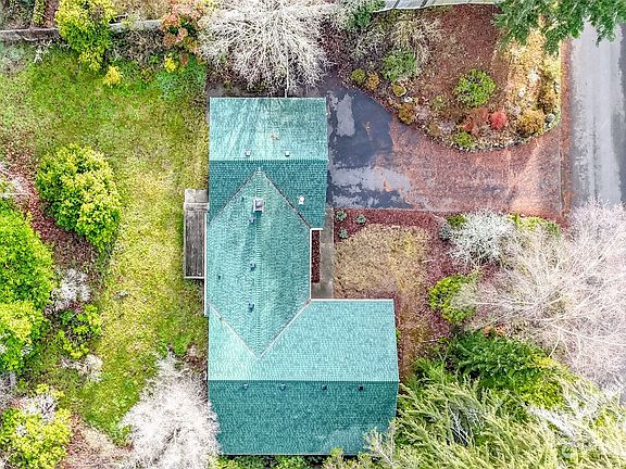 3rd image of 3552 NE Quinault Drive
