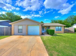 701 Cherryvale Rd, Edmond, OK 73003