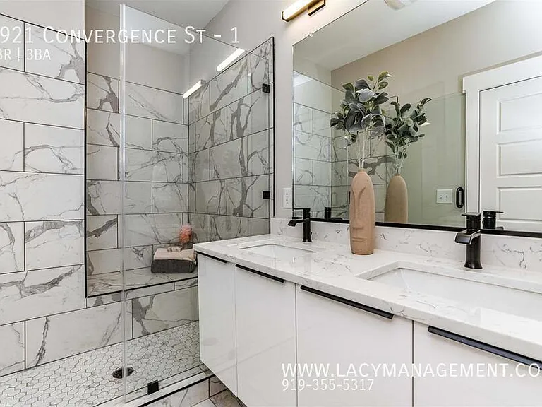 3921 Convergence St #1 — Photo 23