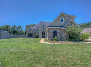 185 Squire Rd, Stonewall, LA 71078