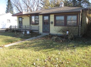 325 N Park Blvd, Freeport, IL 61032