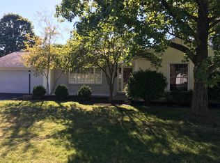 255 East St, Ashville, OH 43103