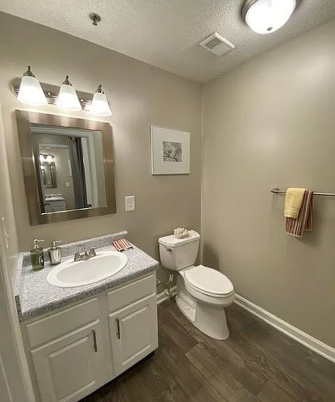 Pointe West I — Photo 10