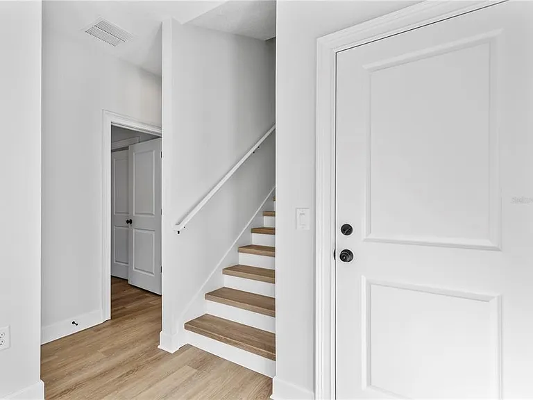 1903 W Bristol Ave #2 — Photo 6