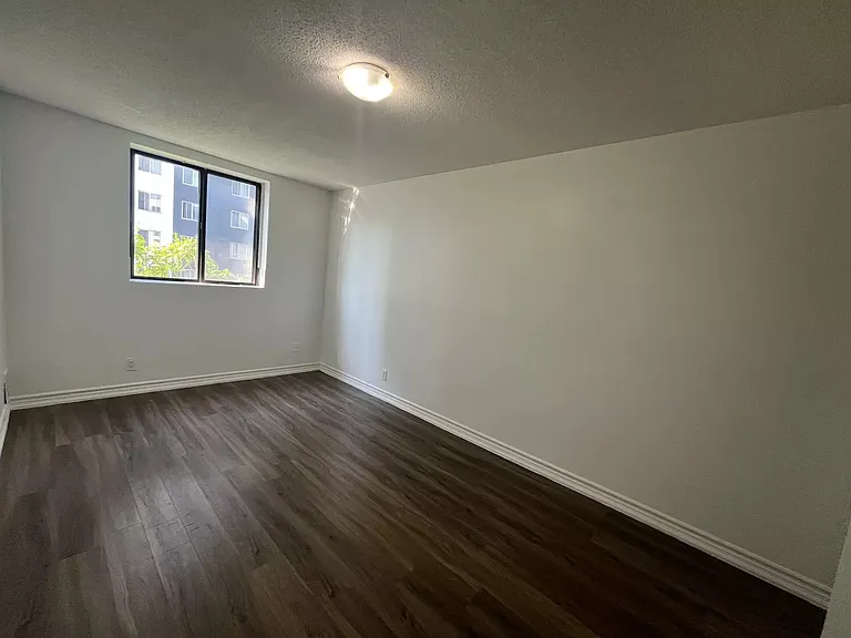 286 Chandler Dr #606 — Photo 9