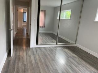 16717 Magnolia Blvd, Encino, CA 91436