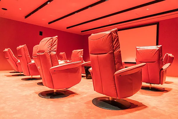 Rented by Level Group | media 30