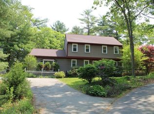 100 A Esta Rd, Plymouth, MA 02360