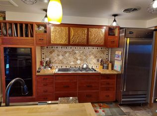 1736 Logan St, Anchorage, AK 99508