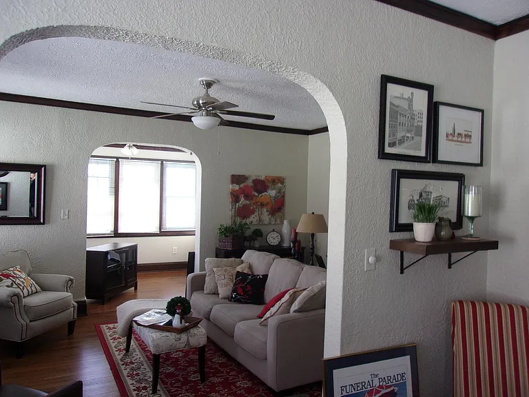 305 Park Ave — Photo 8