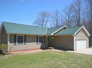 7312 N Maple Valley Rd NE, Mancelona, MI 49659