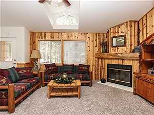 4th image of 1132 Pine Ln