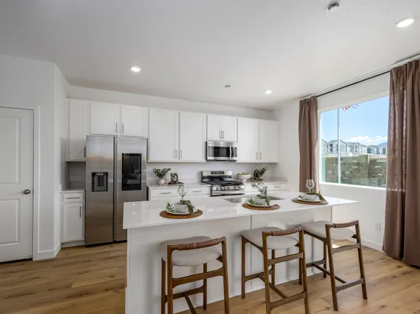1909 N August Beauty Ln #3234, Saratoga Springs, UT 84045