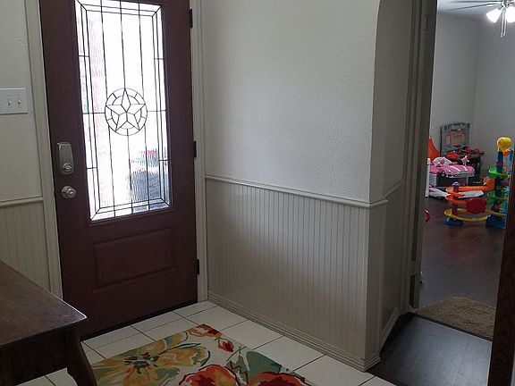 Entry opens to play/bedroom