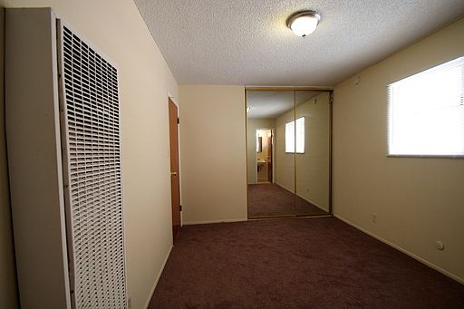 5th image of 2085 El Molino Ave #2