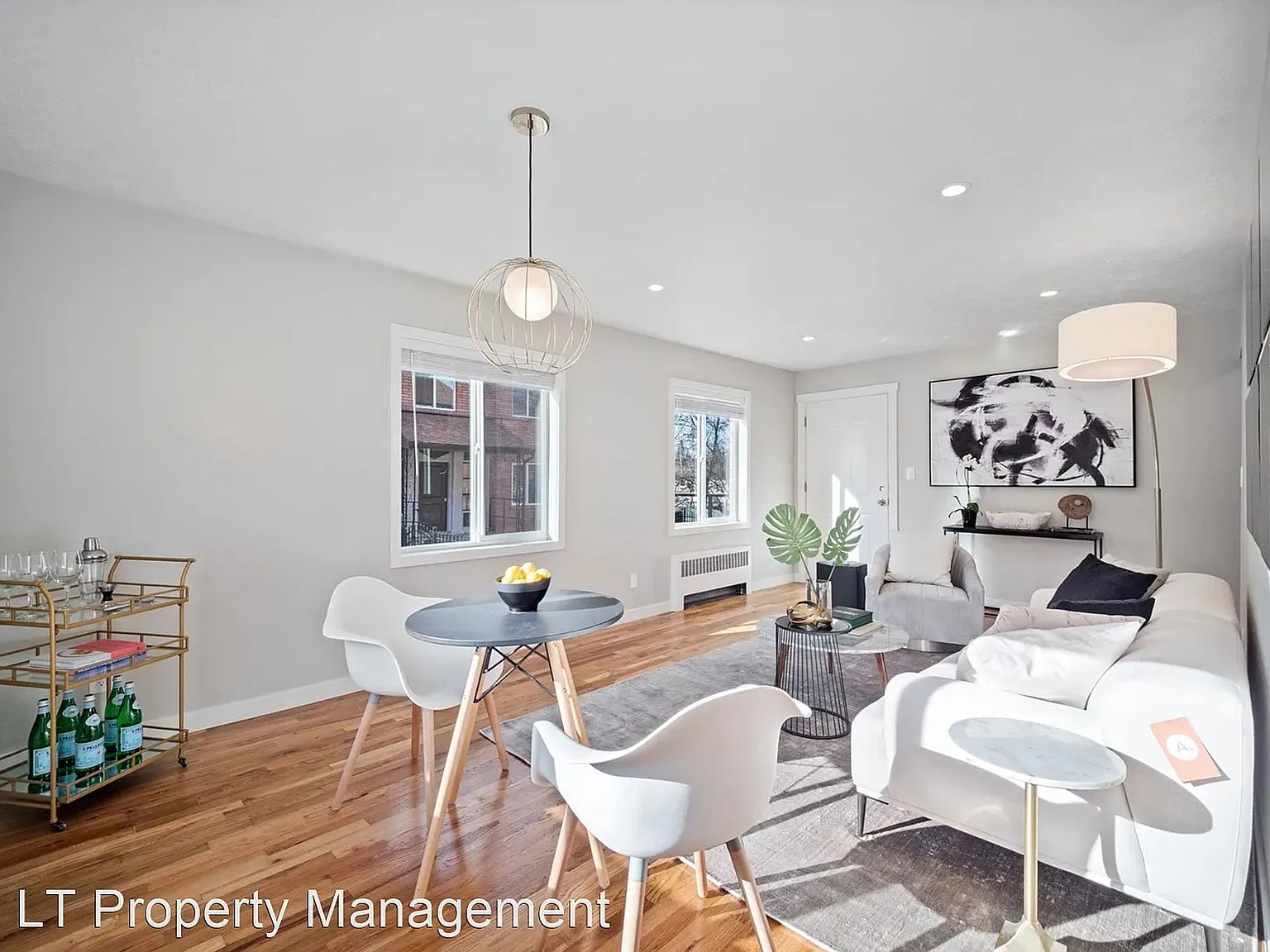 Taylor Apartments — Photo 2