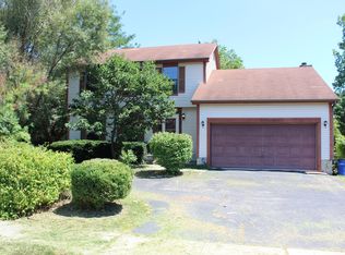 914 Hines Rd, Columbus, OH 43230