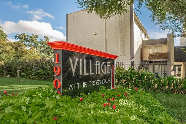 Village at the Crossroads Apartments — Photo 23