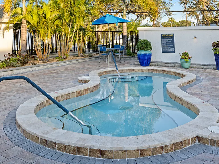 7125 Fruitville Rd #108 — Photo 5
