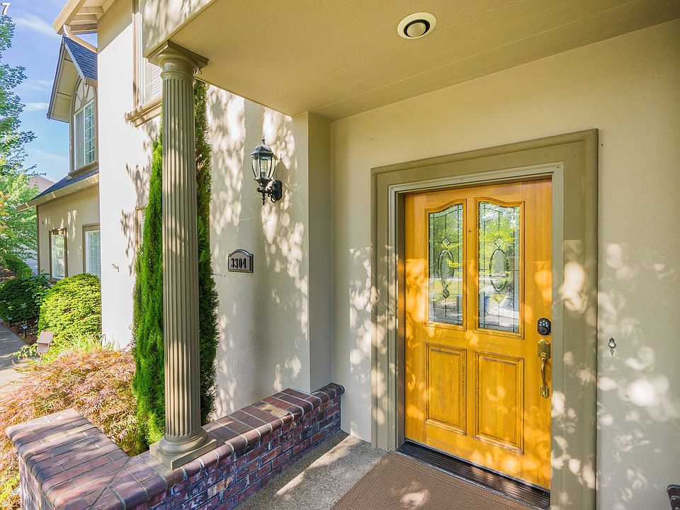 1st image of 3304 NW 130th Cir