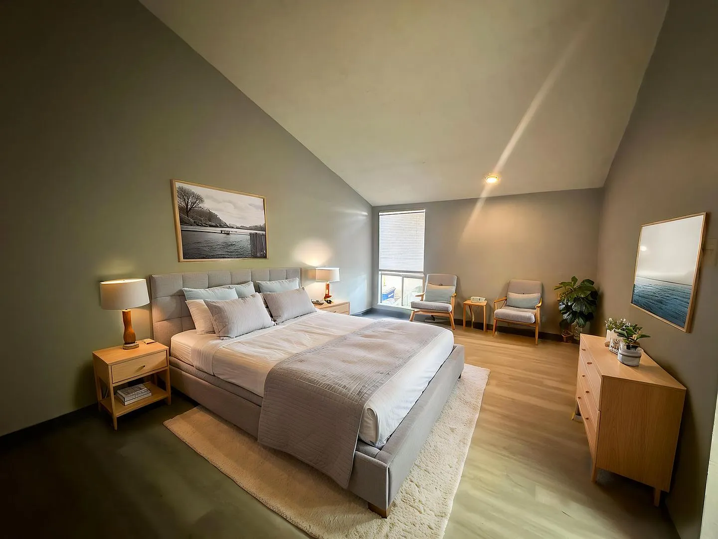 Available: 2-Bedroom Zilker Condo Near Barton Springs & Downtown — Photo 3