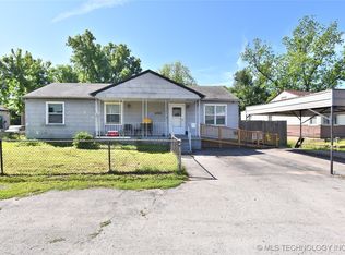 5330 W 2nd St, Tulsa, OK 74127