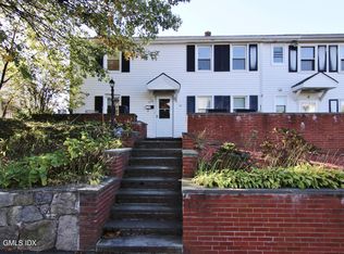11 Gerry St, Greenwich, CT 06830