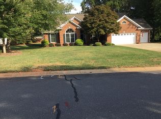 7118 Travis Reid Ln, Mint Hill, NC 28227