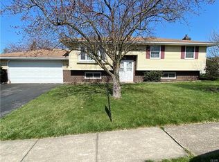 4517 Nile Dr, Whitehall, PA 18052
