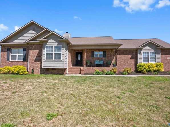 1839 Scott Rd, Hazel Green, AL 35750