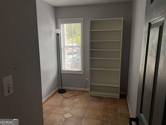 4th image of 2198 River Heights Ct SE