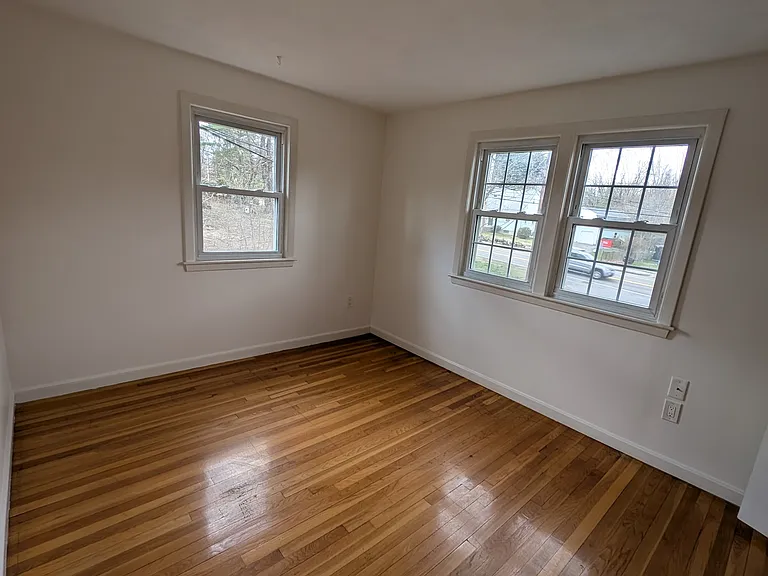 157 Central St #5 — Photo 9