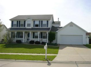 705 Windy Hollow Ct, Wentzville, MO 63385
