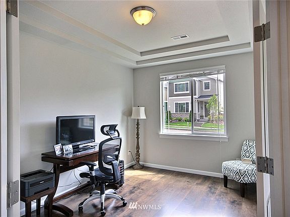 3rd image of 29327 SE 120th Ave SE