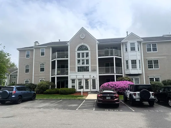 5 Bernards Road #4, Merrimack, NH 03054
