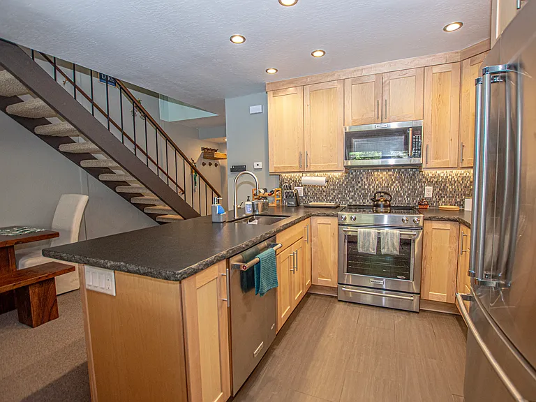 5101 N Lake Blvd #40 — Photo 9