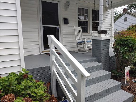 2nd image of 3746 Lenoir Cir