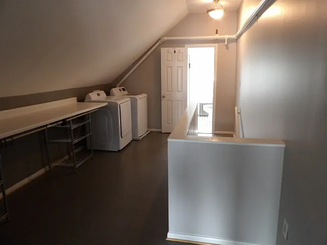 740 Elmwood Ave #2 — Photo 29