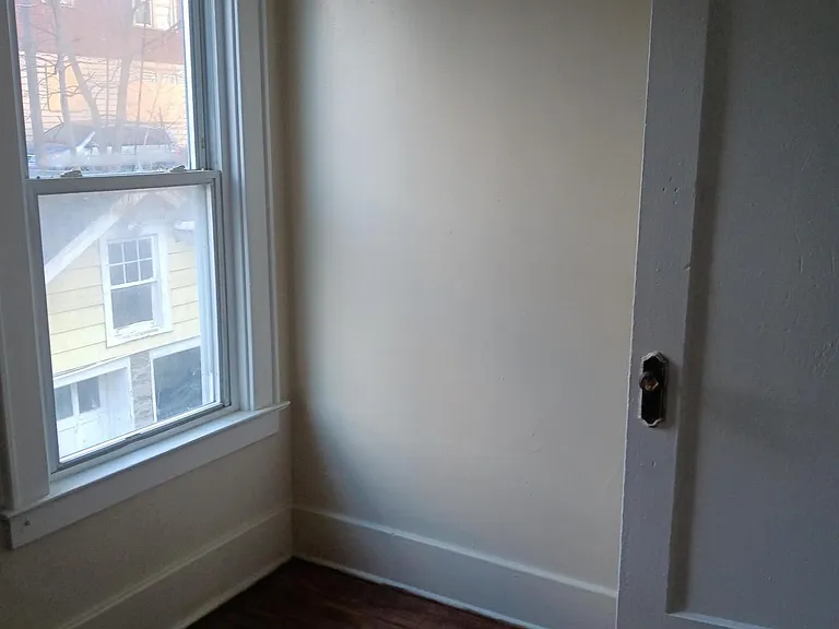 227 Garfield Ave #2 — Photo 14