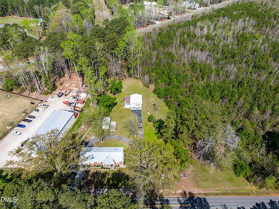 2nd image of 7425 Halifax Rd