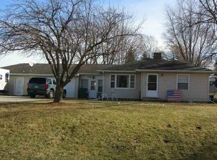 108 Sutton Ave, Elk Run Heights, IA 50707